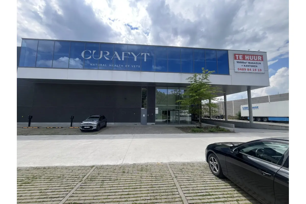 Handelszaak te  huur in Erembodegem 9320 7546.00€  slaapkamers 758.00m² - Zoekertje 719663