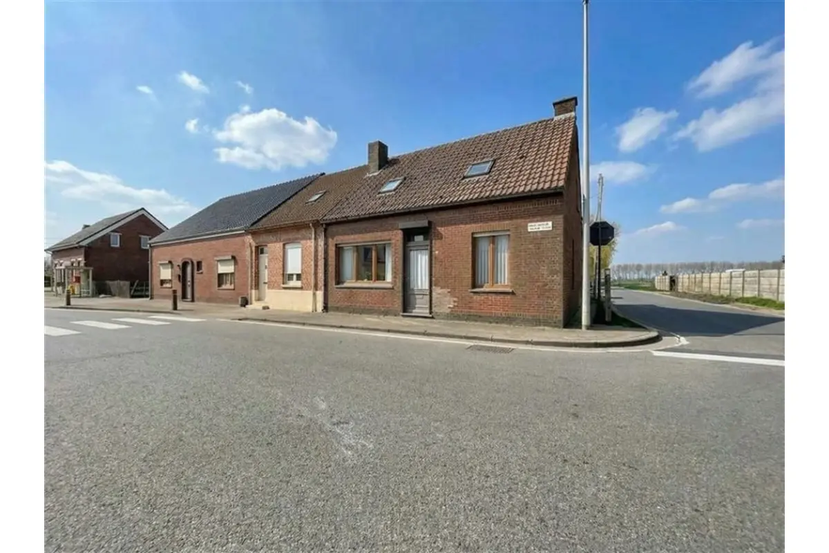 Huis te  koop in Meerdonk 9170 227000.00€ 4 slaapkamers 198.00m² - Zoekertje 720956