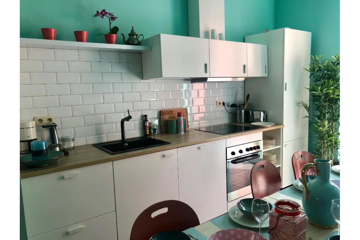 Huis te  huur in Wondelgem 9032 1950.00€  slaapkamers m² - Zoekertje 720435