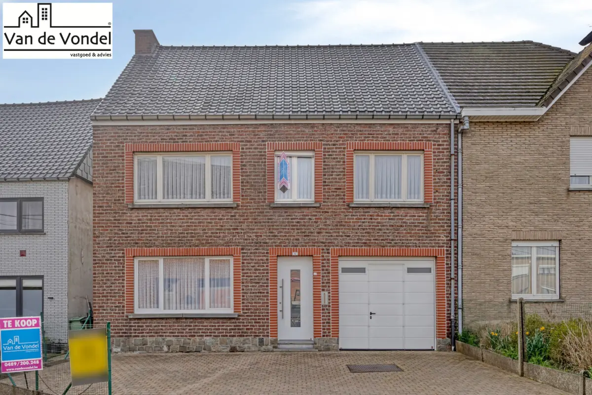Huis te  koop in Haaltert 9450 268000.00€ 4 slaapkamers 235.00m² - Zoekertje 720761