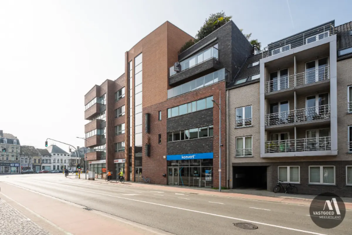 Appartement te  koop in Eeklo 9900 475000.00€ 2 slaapkamers m² - Zoekertje 721623
