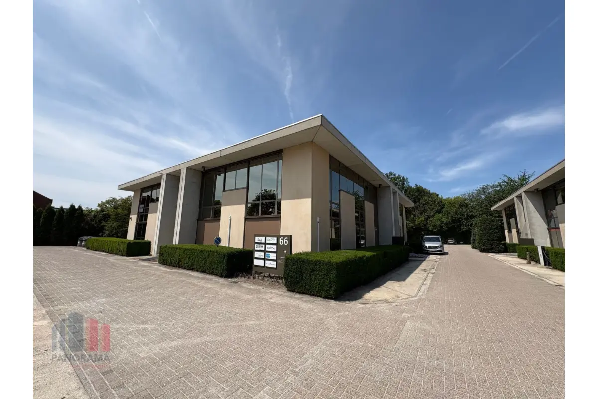 Handelszaak te  huur in Sint-Martens-Latem 9830 1812.00€  slaapkamers 174.00m² - Zoekertje 725181