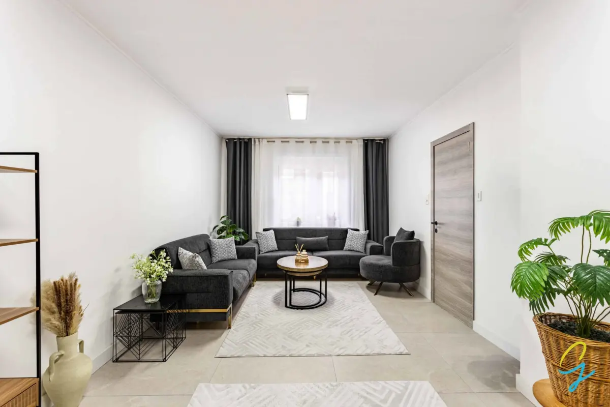 Huis te  koop in Zele 9240 299000.00€ 4 slaapkamers 154.00m² - Zoekertje 725076