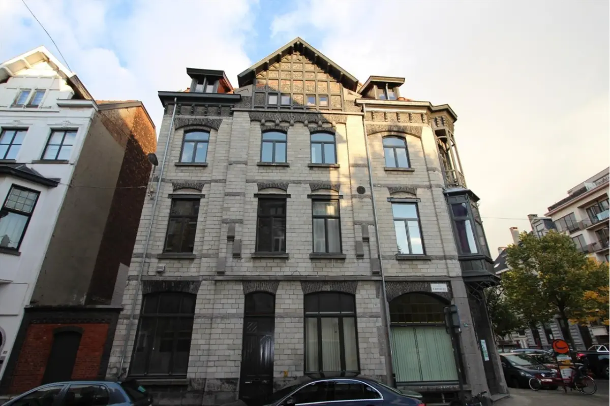 Appartement te  huur in Gent 9000 820.00€ 1 slaapkamers 60.00m² - Zoekertje 725444