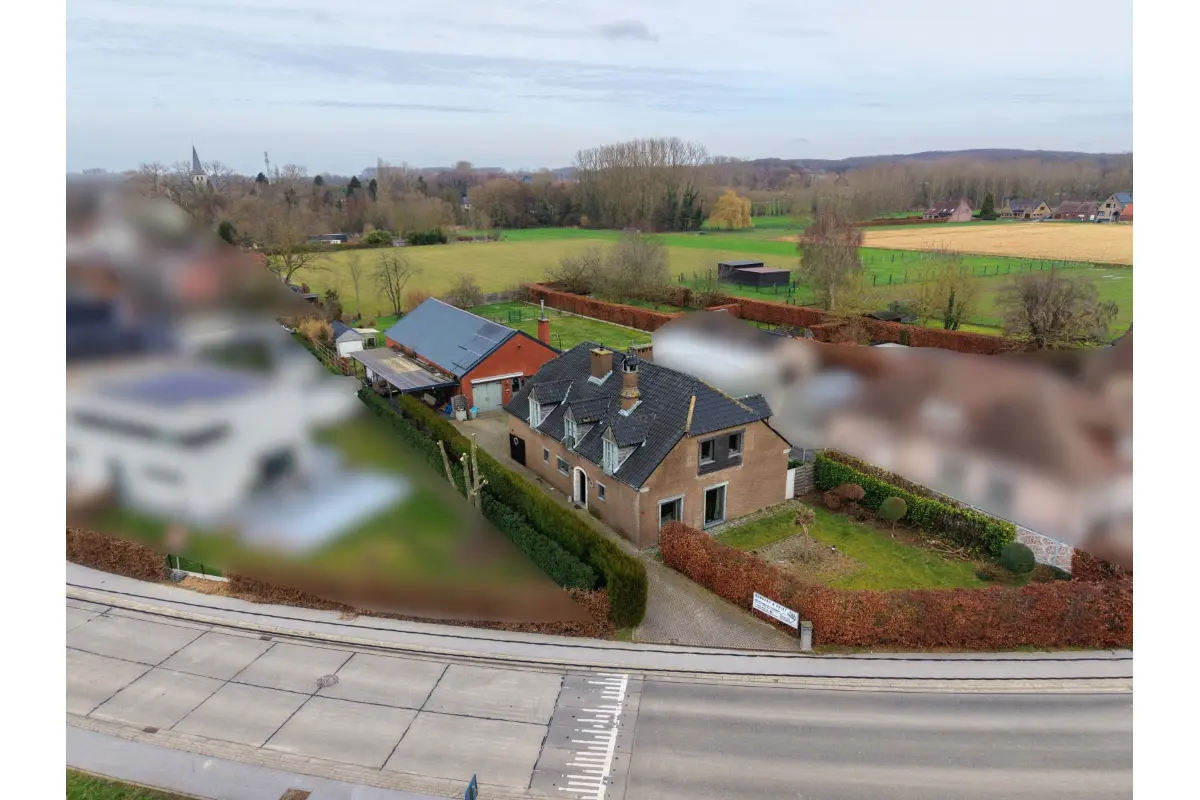 Huis te  koop in Baardegem 9310 640000.00€ 4 slaapkamers 257.00m² - Zoekertje 727272