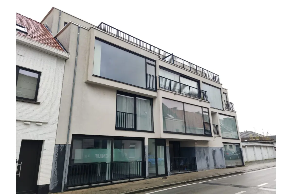 Appartement te  koop in Grotenberge 9620 220000.00€ 2 slaapkamers 80.00m² - Zoekertje 727150