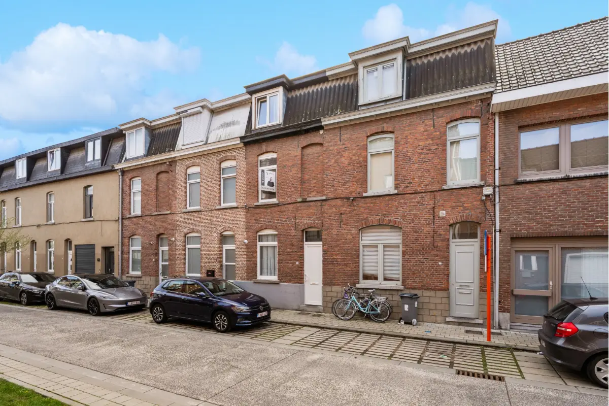 Huis te  koop in Lokeren 9160 238000.00€ 2 slaapkamers 97.00m² - Zoekertje 728073
