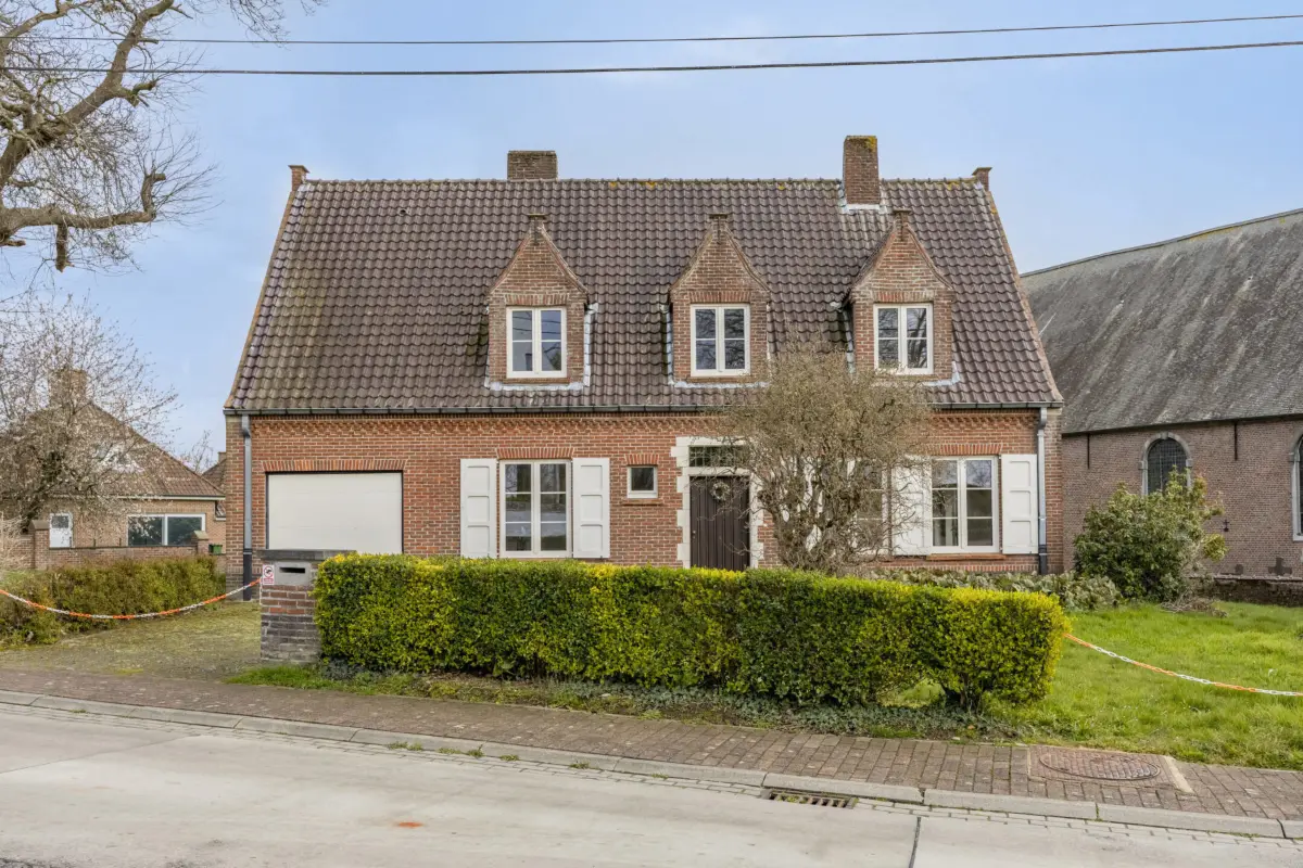 Villa te  koop in Geraardsbergen 9500 495000.00€ 5 slaapkamers 250.00m² - Zoekertje 729896