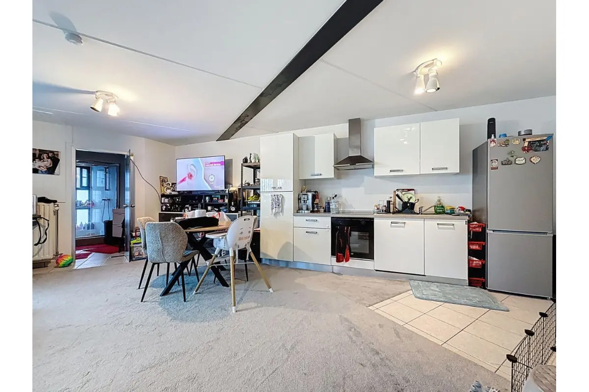 Appartement te  koop in Haaltert 9450 275000.00€ 1 slaapkamers 83.00m² - Zoekertje 729928