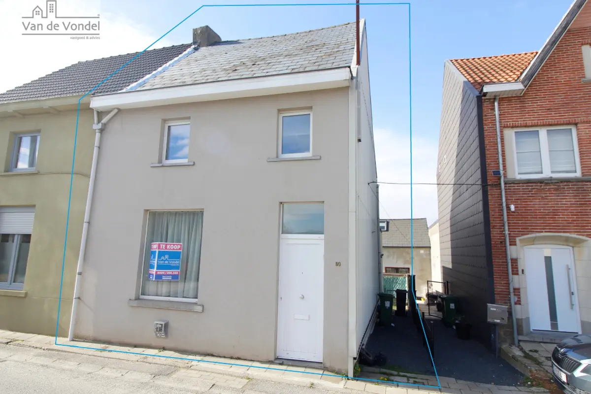 Huis te  koop in Erembodegem 9320 215000.00€ 2 slaapkamers 160.00m² - Zoekertje 729863