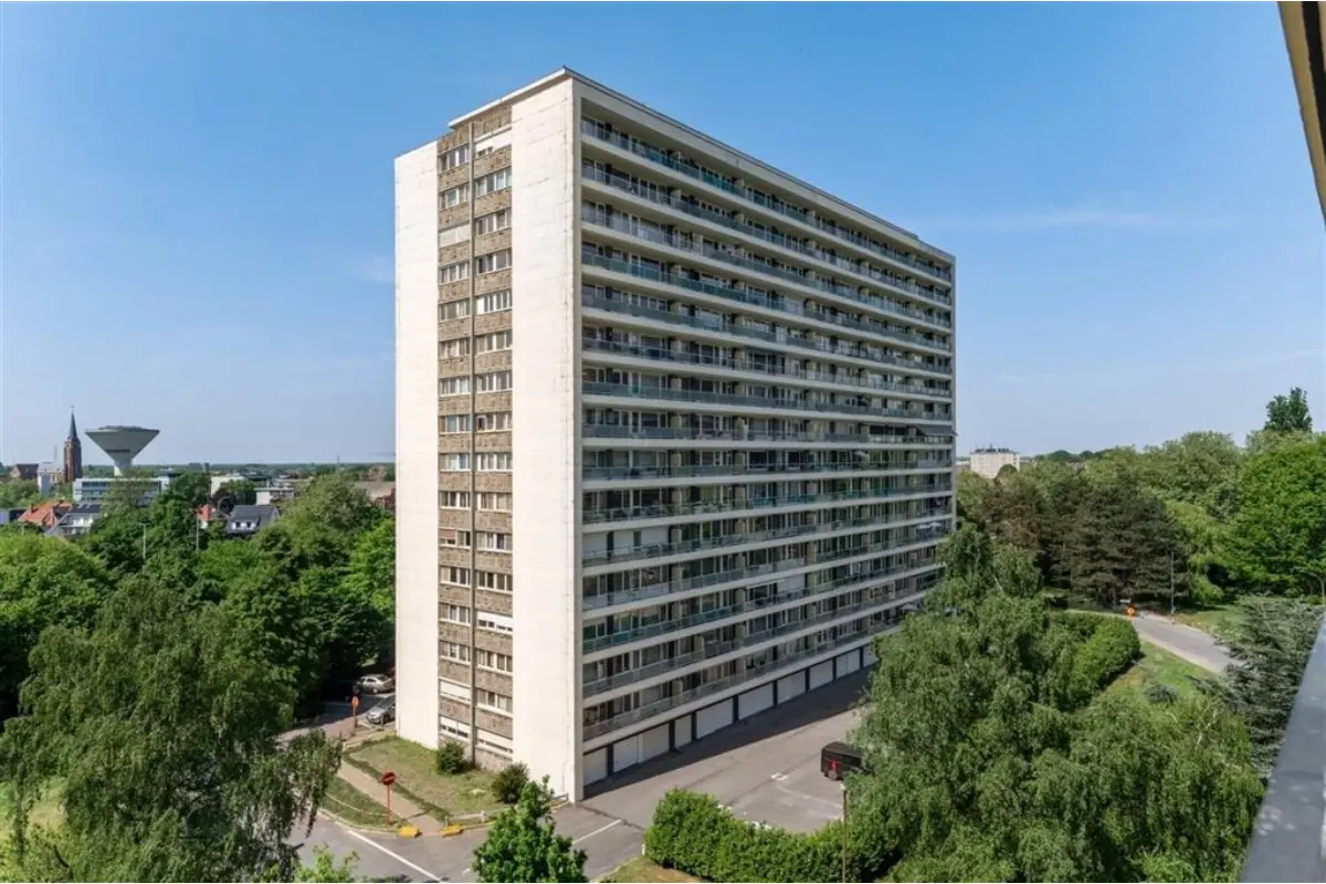 Appartement te  huur in Sint-Niklaas 9100 850.00€ 3 slaapkamers 104.00m² - Zoekertje 730265
