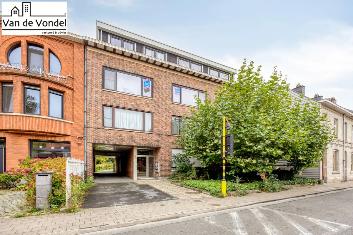 Box te  koop in Aalst 9300 25000.00€  slaapkamers m² - Zoekertje 729376