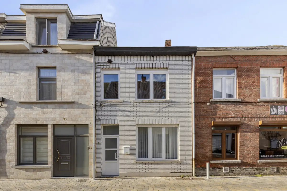 Huis te  koop in Wetteren 9230 199000.00€ 3 slaapkamers 120.00m² - Zoekertje 730765