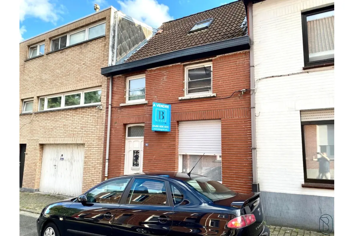 Appartementsgebouw te  koop in Ronse 9600 129500.00€ 2 slaapkamers 120.00m² - Zoekertje 730890