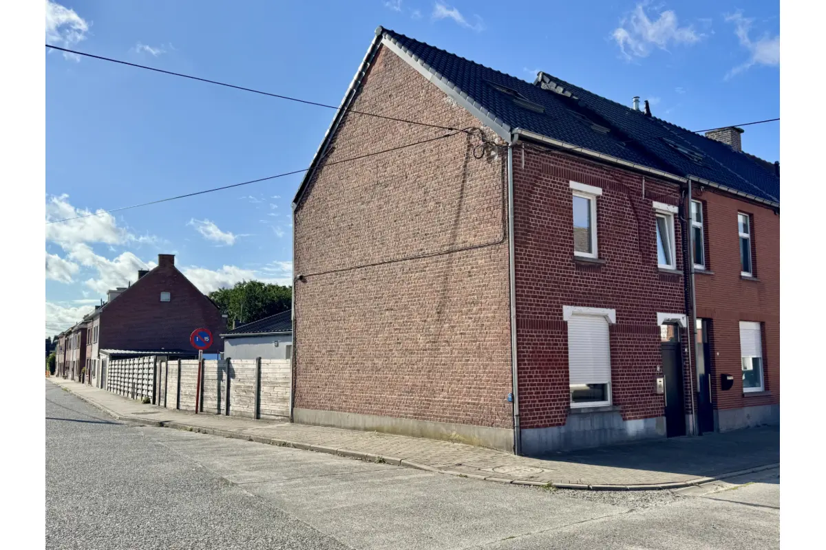 Huis te  koop in Bevere 9700 364000.00€ 3 slaapkamers 160.00m² - Zoekertje 730719