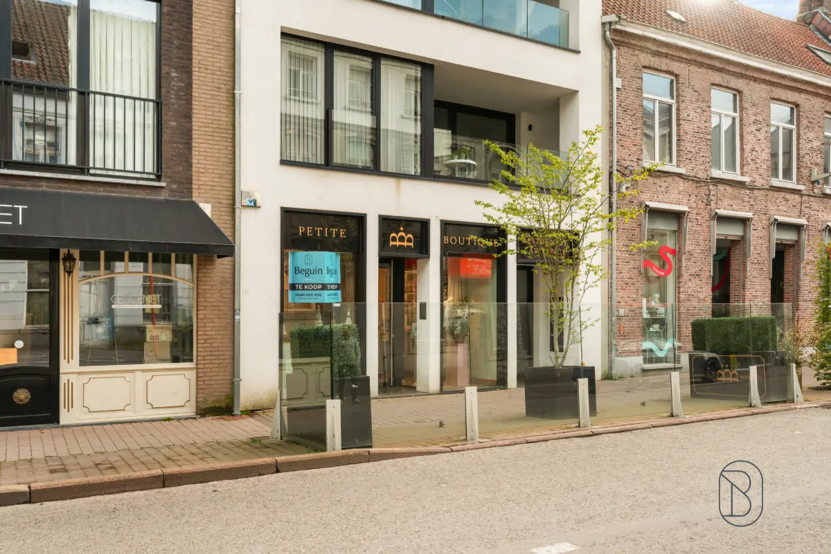 Huis te  koop in Deinze 9800 285000.00€  slaapkamers 84.00m² - Zoekertje 730899