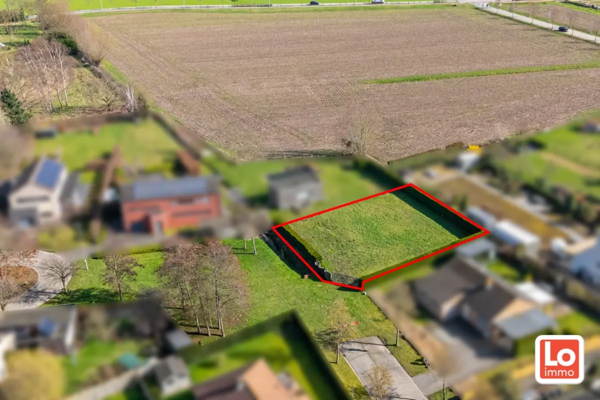 Bouwgrond te  koop in Lochristi 9080 298000.00€  slaapkamers m² - Zoekertje 732017