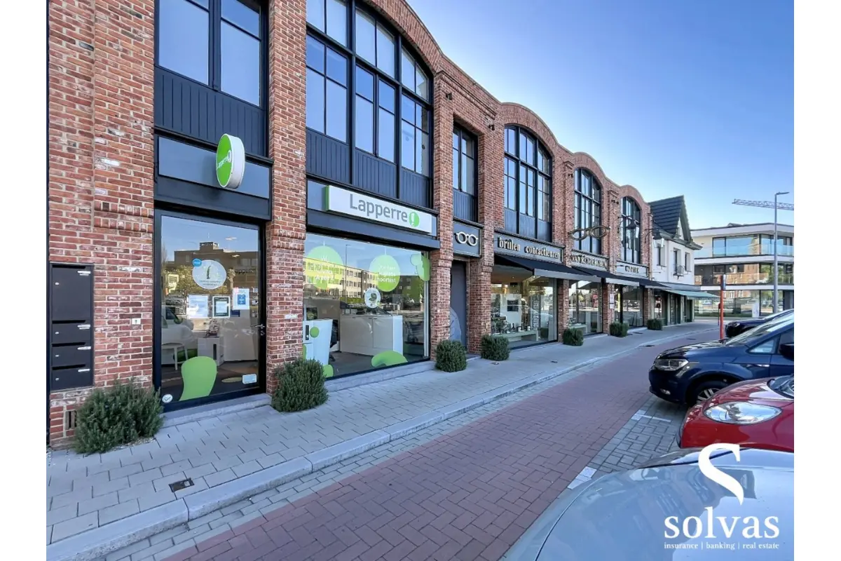 Appartement te  huur in Aalter 9880 1200.00€ 2 slaapkamers m² - Zoekertje 732518