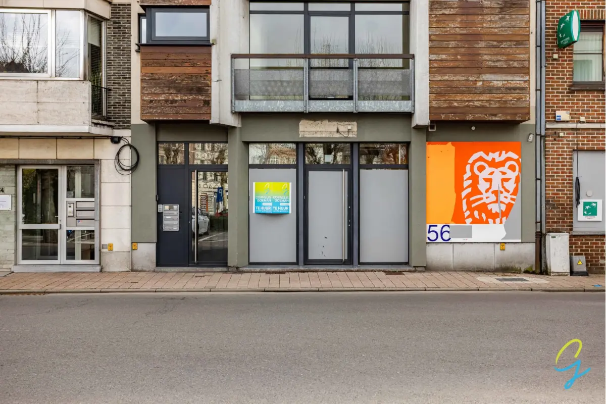 Handelszaak te  huur in Geraardsbergen 9500 2800.00€  slaapkamers 320.00m² - Zoekertje 732588