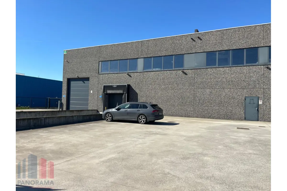 Handelszaak te  huur in Zele 9240 4320.00€  slaapkamers 1058.00m² - Zoekertje 732759