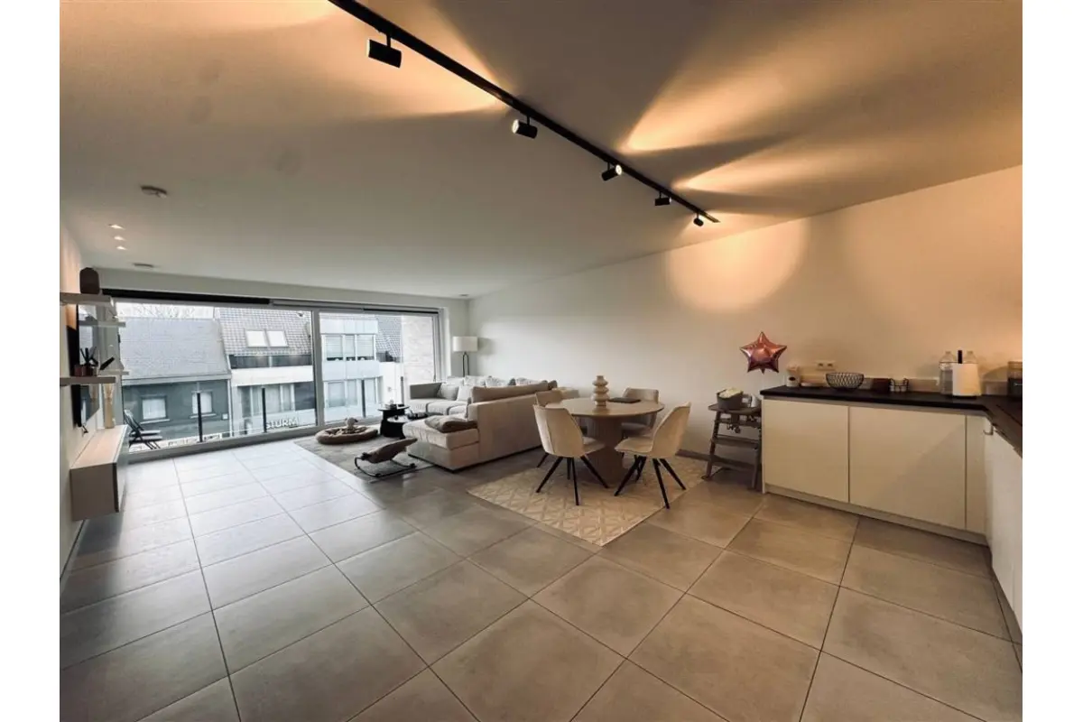 Appartement te  huur in Stekene 9190 870.00€ 2 slaapkamers 102.95m² - Zoekertje 734783