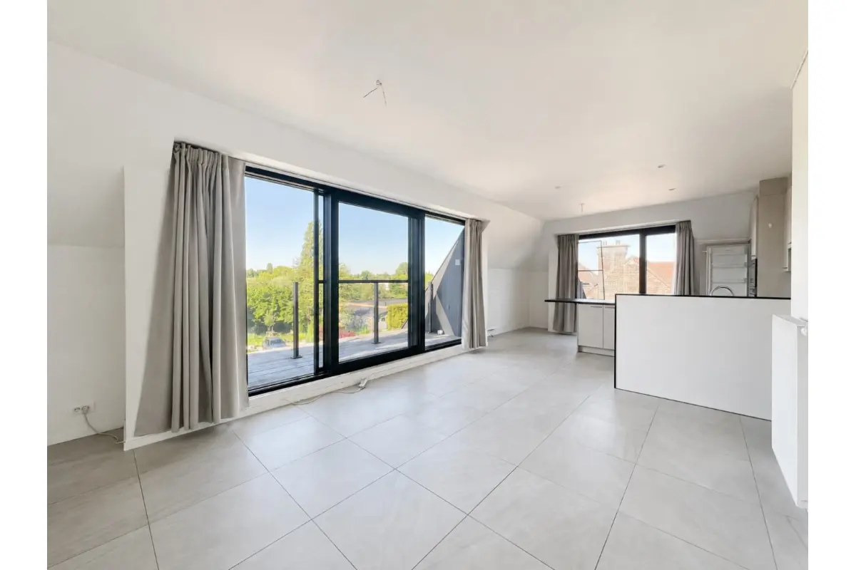 Appartement te  huur in Lovendegem 9920 900.00€ 2 slaapkamers 90.00m² - Zoekertje 735595