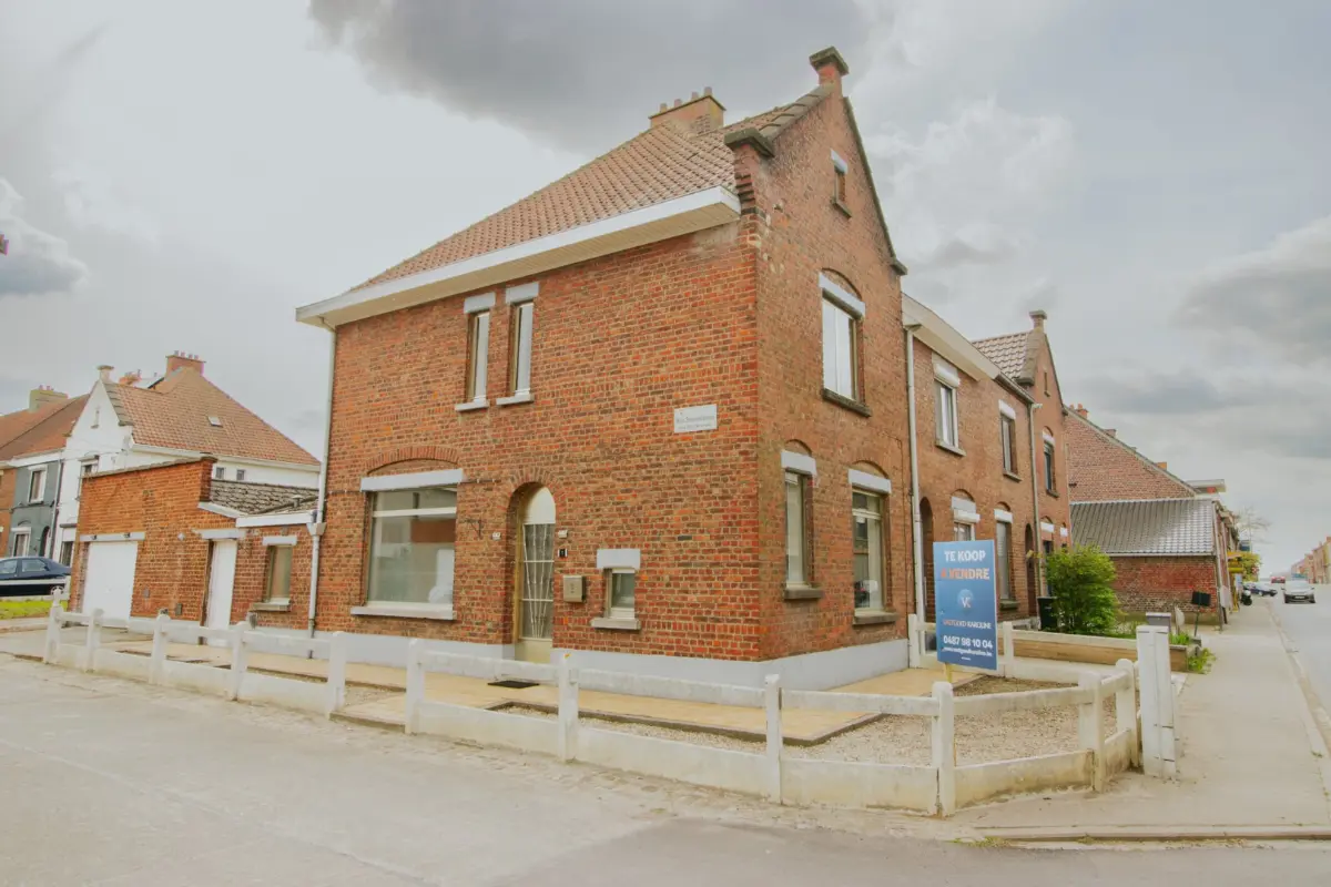 Huis te  koop in Ronse 9600 163000.00€ 3 slaapkamers 148.00m² - Zoekertje 738098