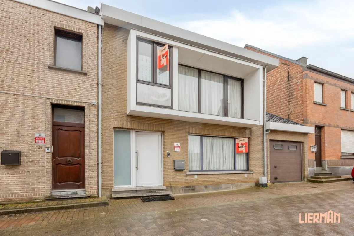 Huis te  koop in Erpe-Mere 9420 349000.00€ 4 slaapkamers 166.00m² - Zoekertje 737688