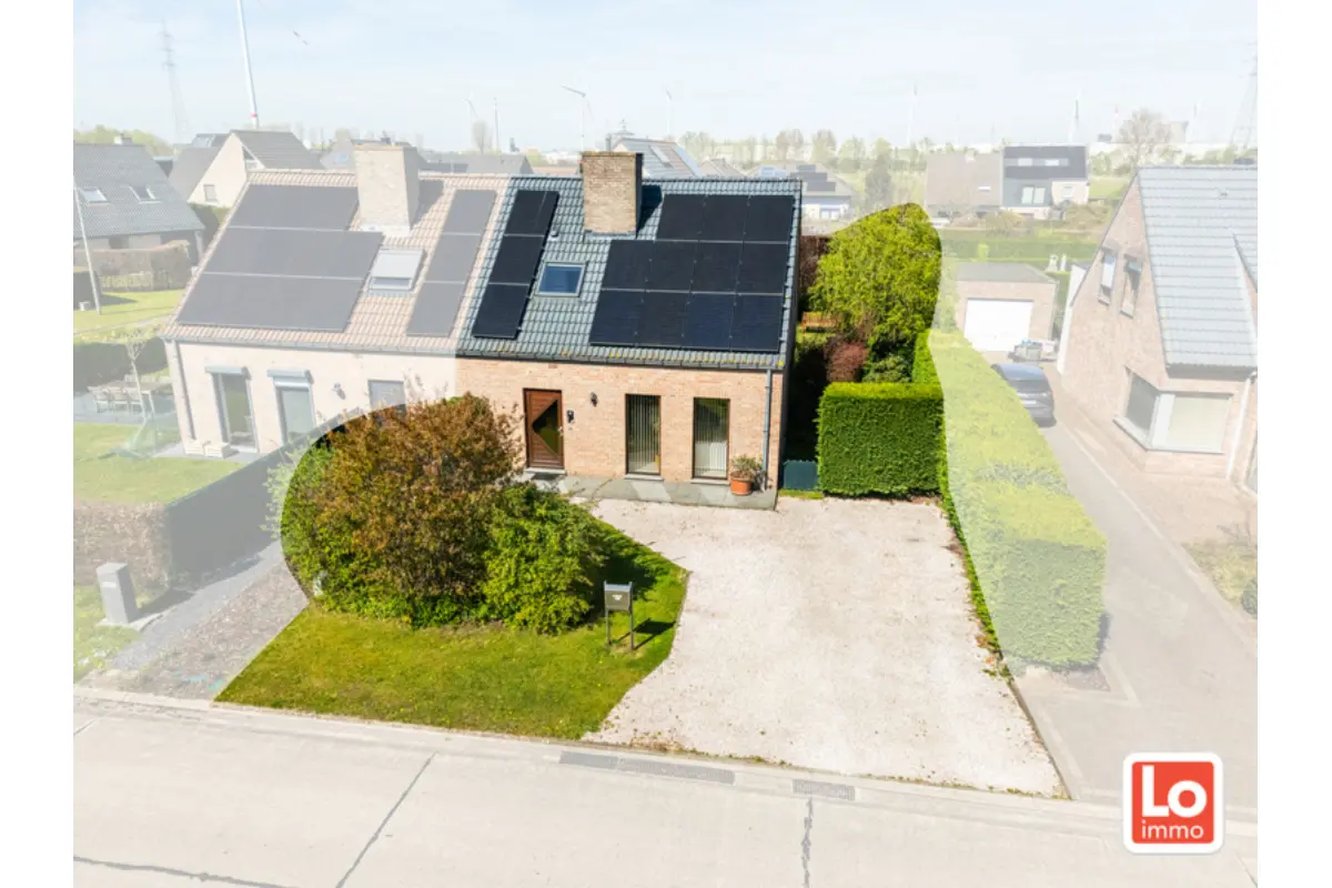 Huis te  koop in Oostakker 9041 449000.00€ 3 slaapkamers 150.00m² - Zoekertje 738921