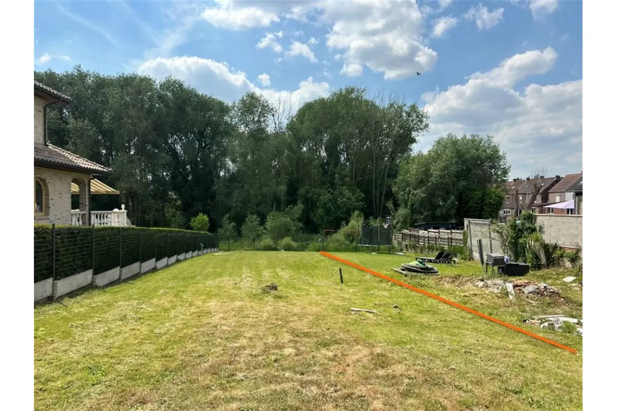 Grond te  koop in Ninove 9400 89000.00€  slaapkamers m² - Zoekertje 739423