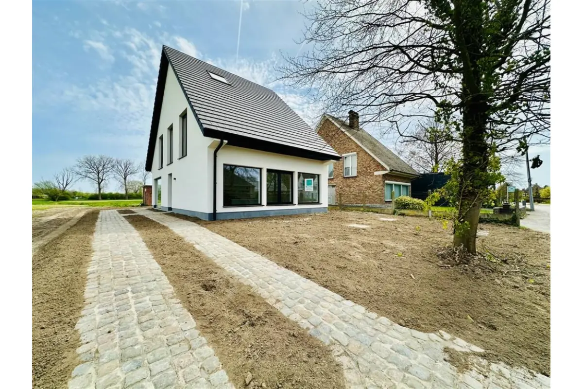 Huis te  koop in Tielrode 9140 825000.00€ 4 slaapkamers 222.00m² - Zoekertje 739152