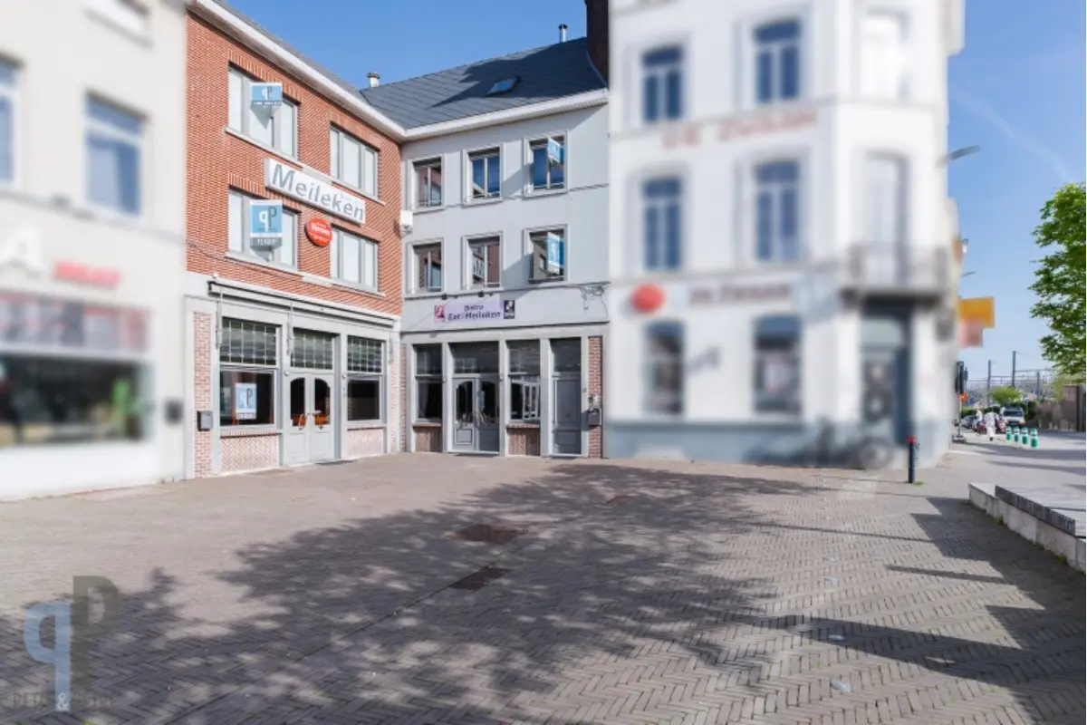 Handelszaak te  koop in Zottegem 9620 599000.00€ 8 slaapkamers m² - Zoekertje 739883