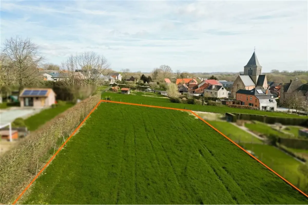 Bouwgrond te  koop in Zwalm 9630 295000.00€  slaapkamers m² - Zoekertje 740354