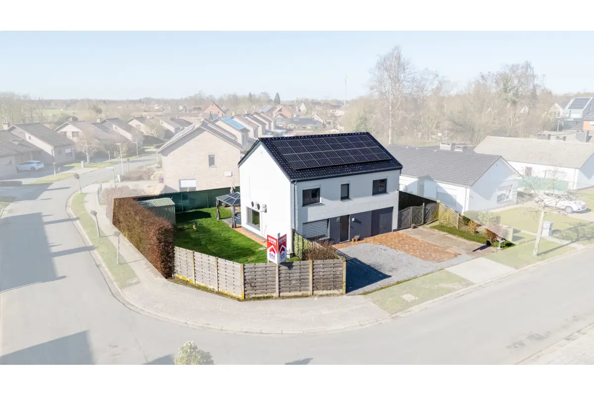 Huis te  koop in Sinaai-Waas 9112 475000.00€ 4 slaapkamers 175.00m² - Zoekertje 740270