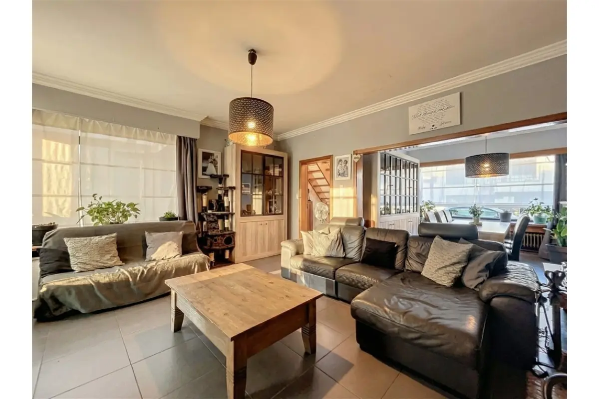 Huis te  koop in Doel 9130 325000.00€ 4 slaapkamers 158.00m² - Zoekertje 741062