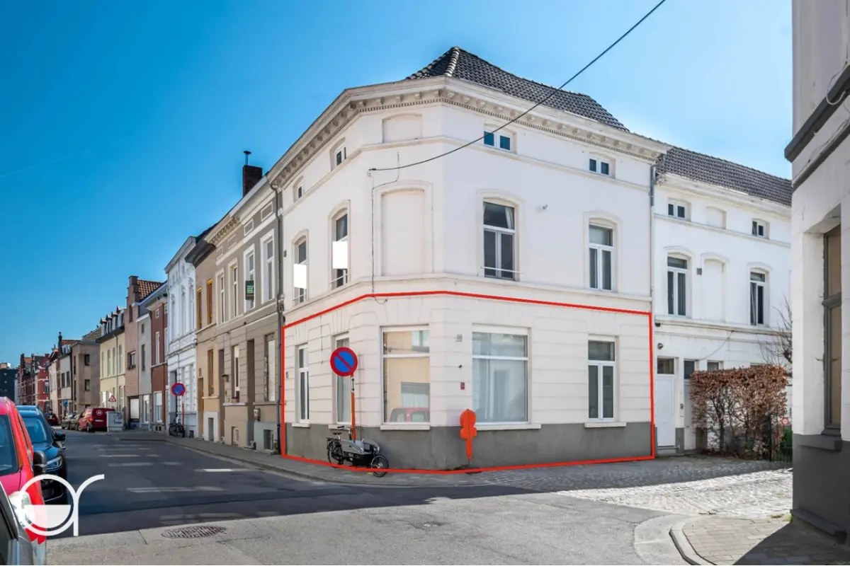Appartement te  in Gent 9000 245000.00€ 1 slaapkamers 53.00m² - Zoekertje 740421