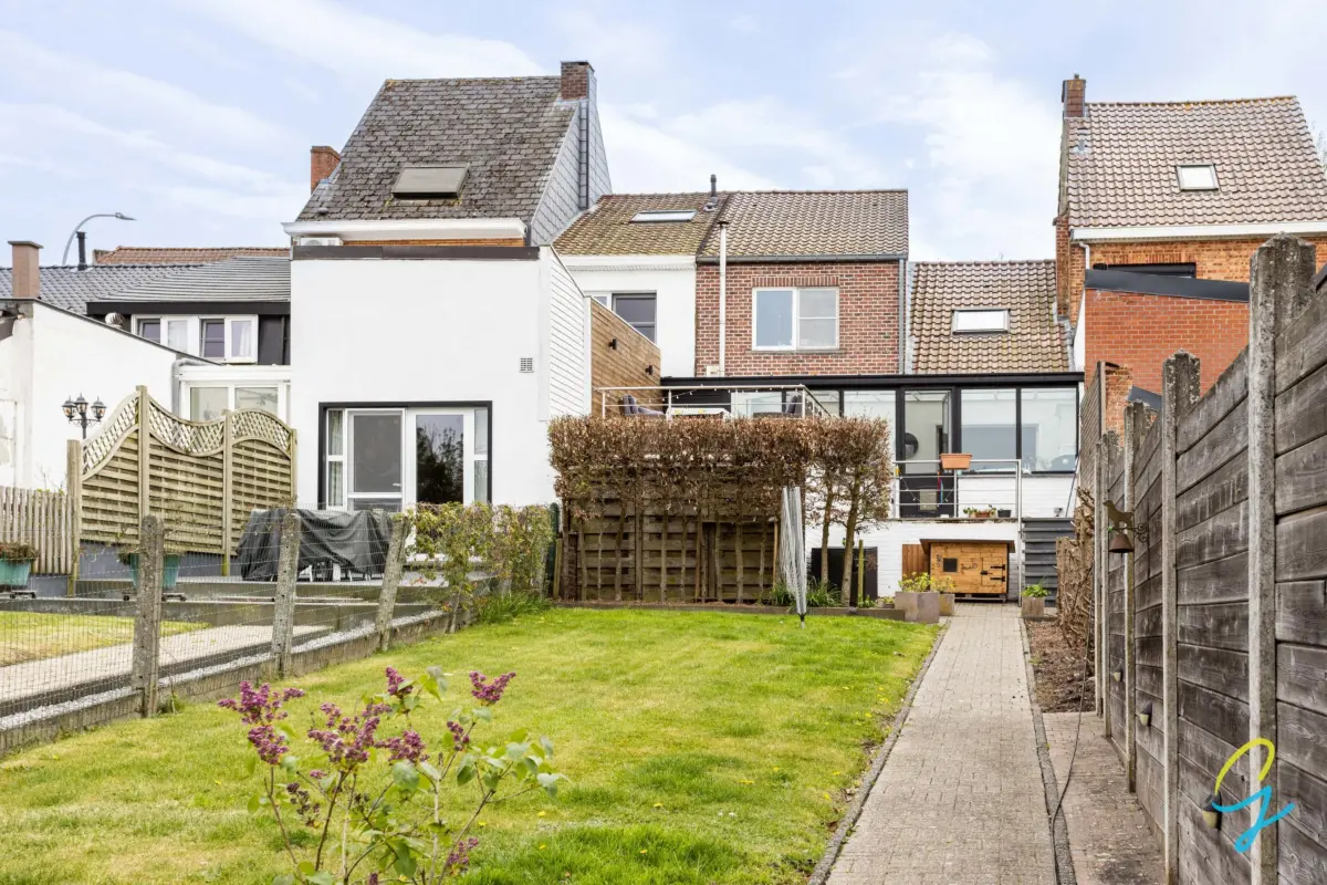 Huis te  koop in Geraardsbergen 9500 349000.00€ 4 slaapkamers 175.00m² - Zoekertje 741154