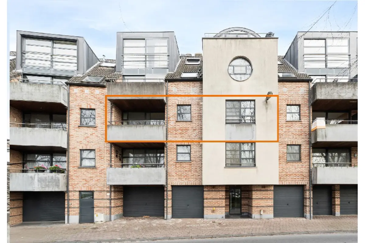 Appartement te  koop in Ninove 9400 304000.00€ 2 slaapkamers m² - Zoekertje 741267