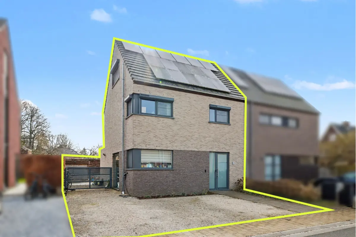 Huis te  koop in Merelbeke 9820 625000.00€ 3 slaapkamers 175.00m² - Zoekertje 741579