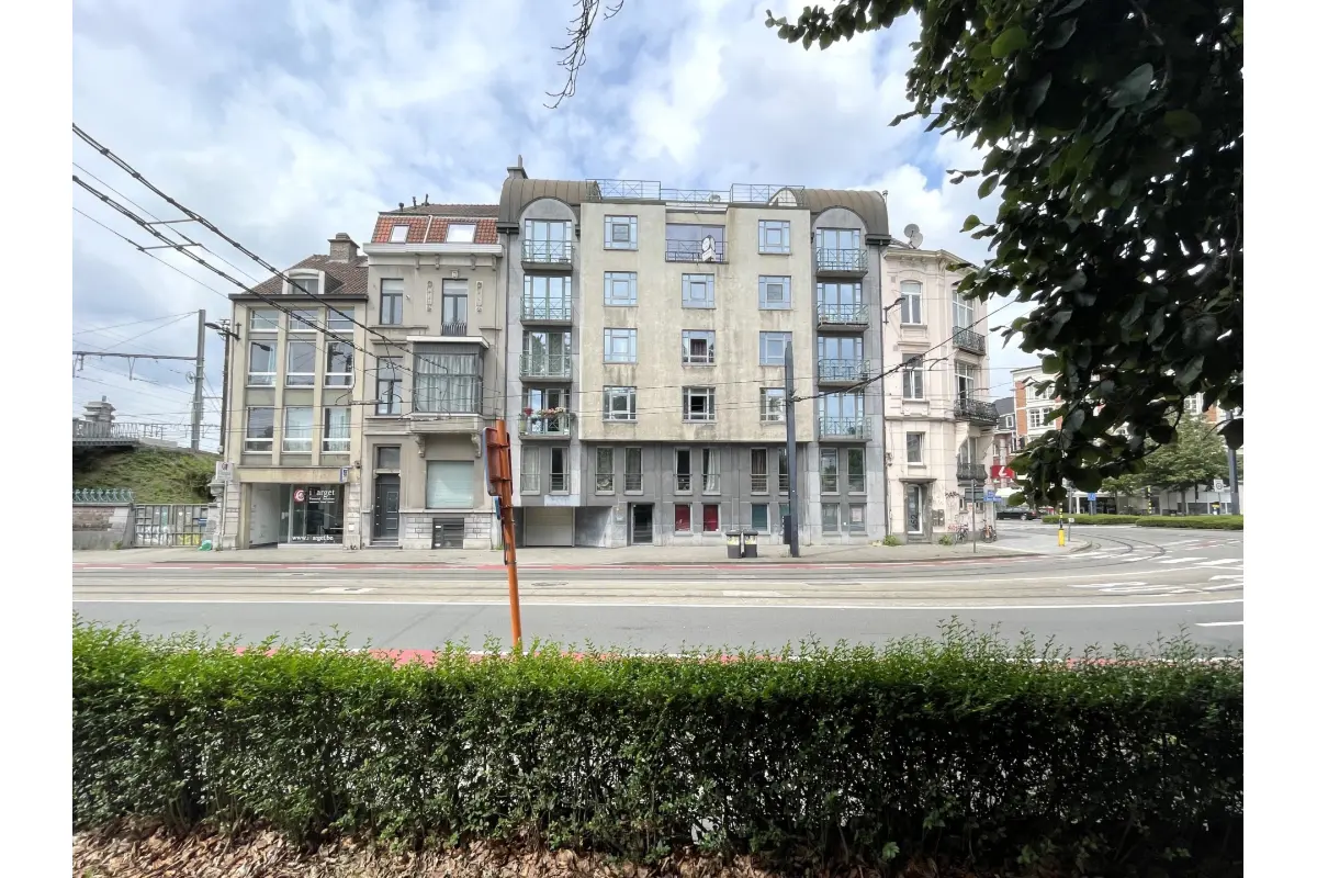 Appartement te  koop in Gent 9000 180000.00€ 1 slaapkamers 32.00m² - Zoekertje 741645