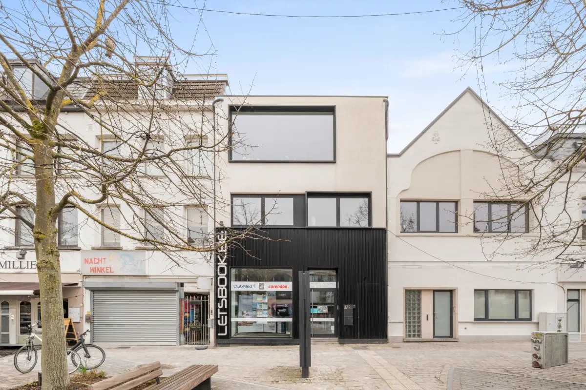 Handelszaak te  koop in Dendermonde 9200 685000.00€ 4 slaapkamers 350.00m² - Zoekertje 742711
