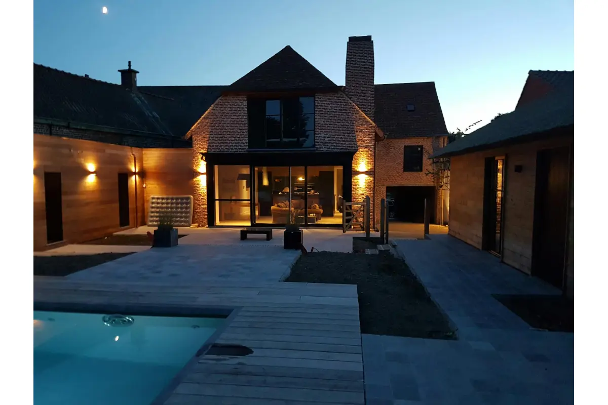 Huis te  huur in Gavere 9890 2500.00€  slaapkamers m² - Zoekertje 743464