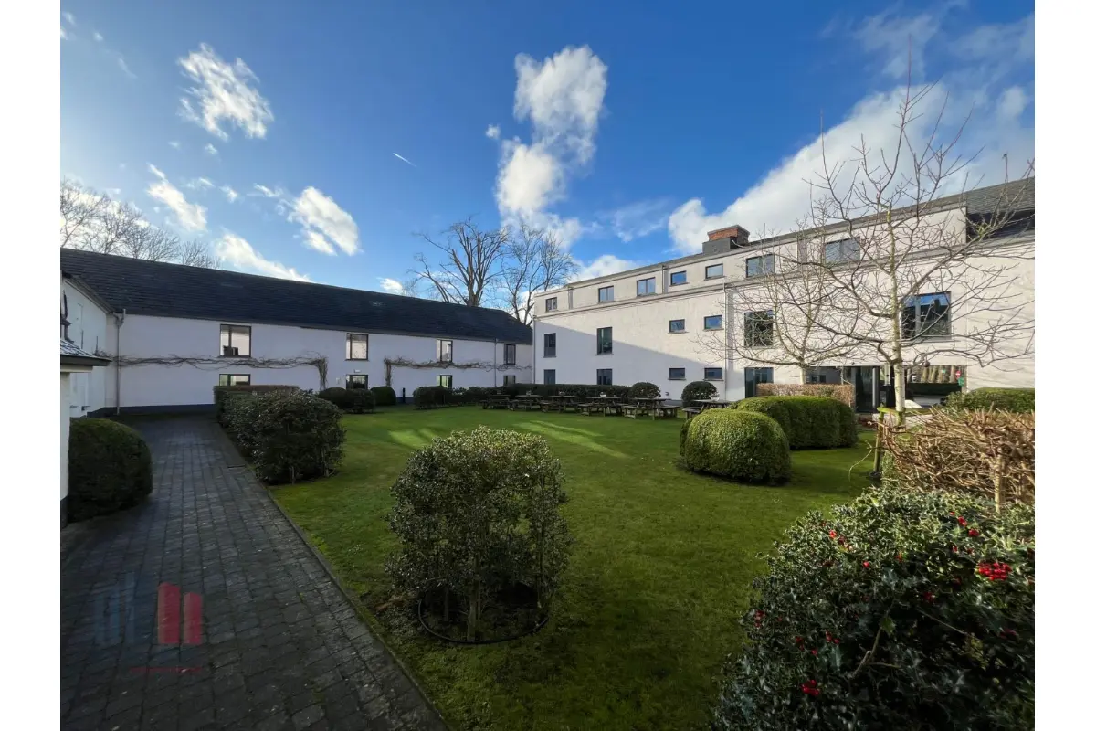 Handelszaak te  huur in Merelbeke 9820 1600.00€  slaapkamers 44.00m² - Zoekertje 744236