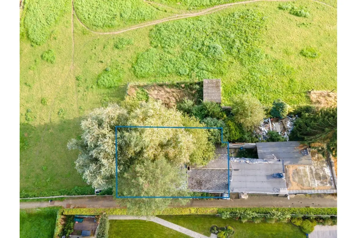 Grond te  koop in Sint-Lievens-Houtem 9520 70000.00€  slaapkamers m² - Zoekertje 743956