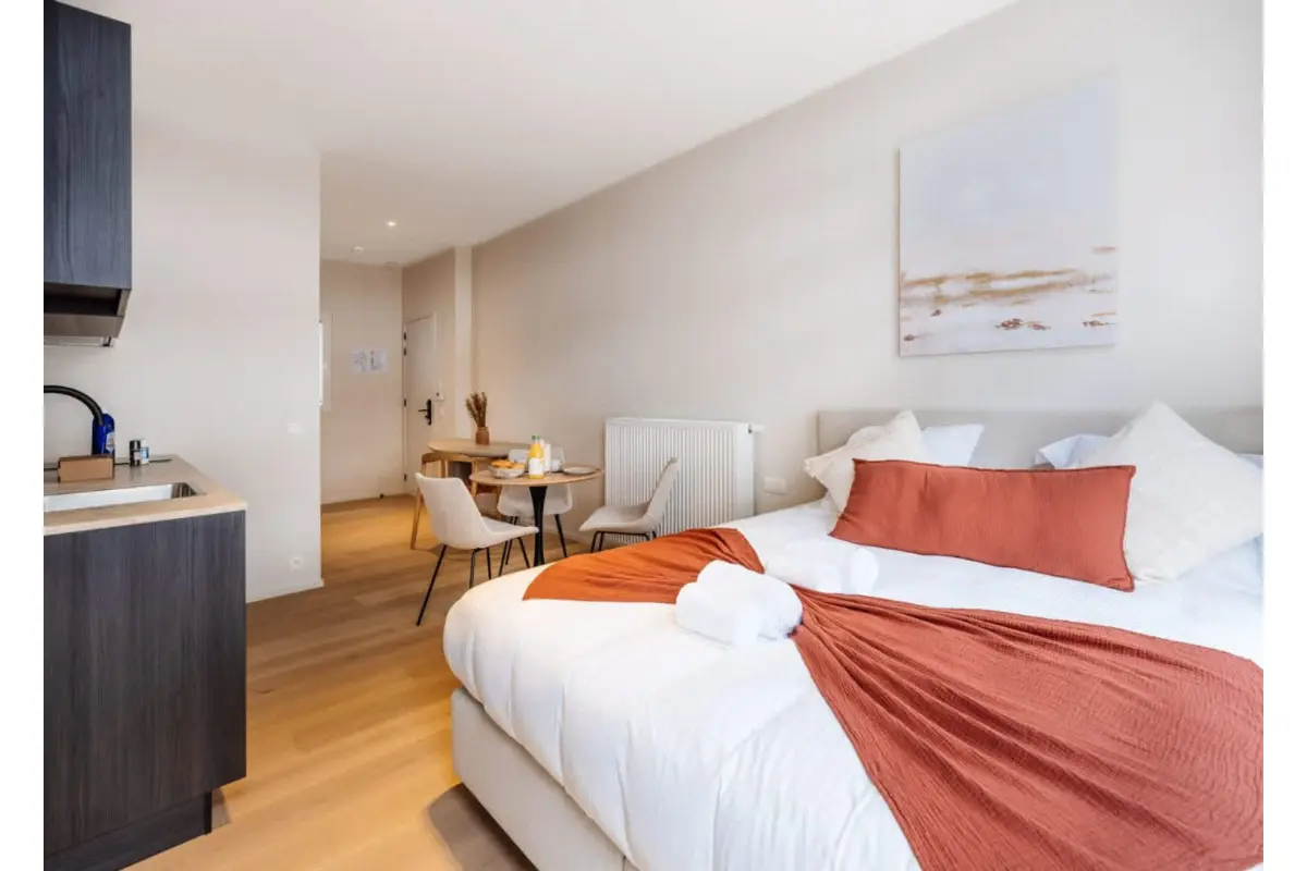 Appartement te  huur in Gent 9000 4015.00€ 1 slaapkamers 31.00m² - Zoekertje 743801