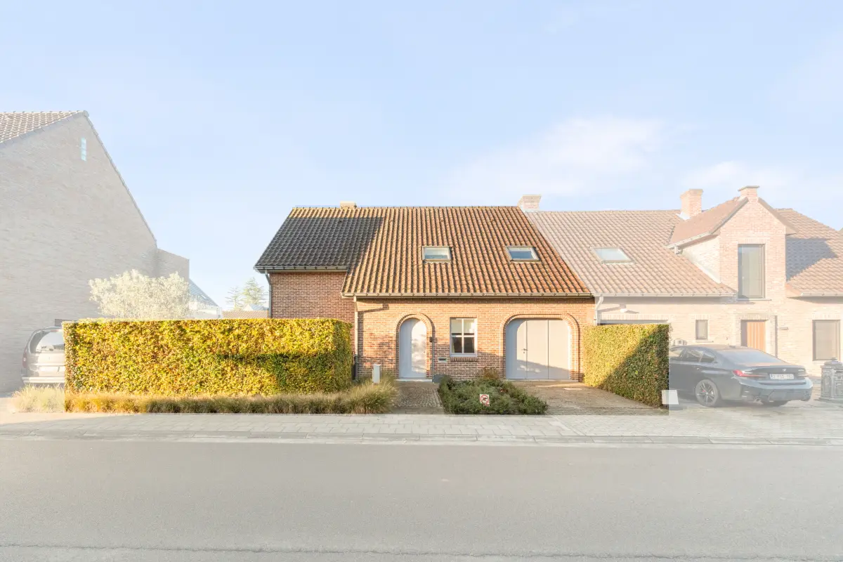 Huis te  koop in Appels 9200 440000.00€ 4 slaapkamers 285.00m² - Zoekertje 743723