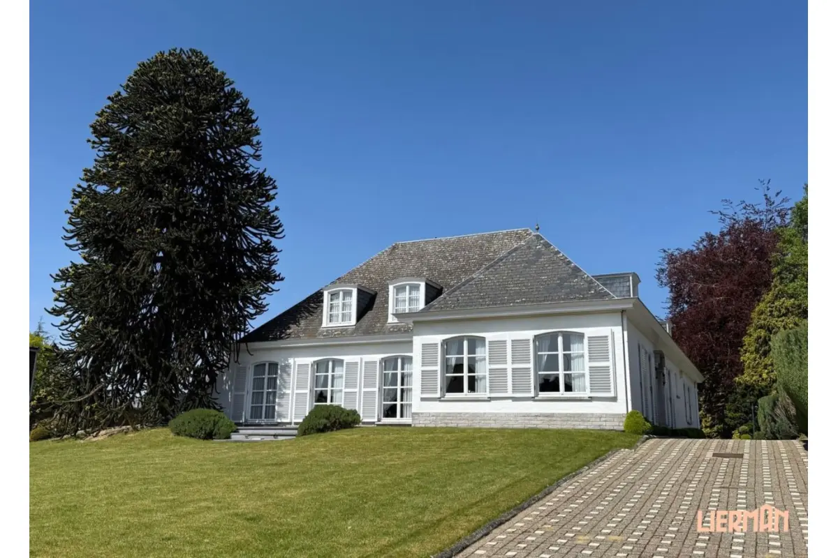 Huis te  koop in Zottegem 9620 690000.00€ 4 slaapkamers 308.00m² - Zoekertje 745048