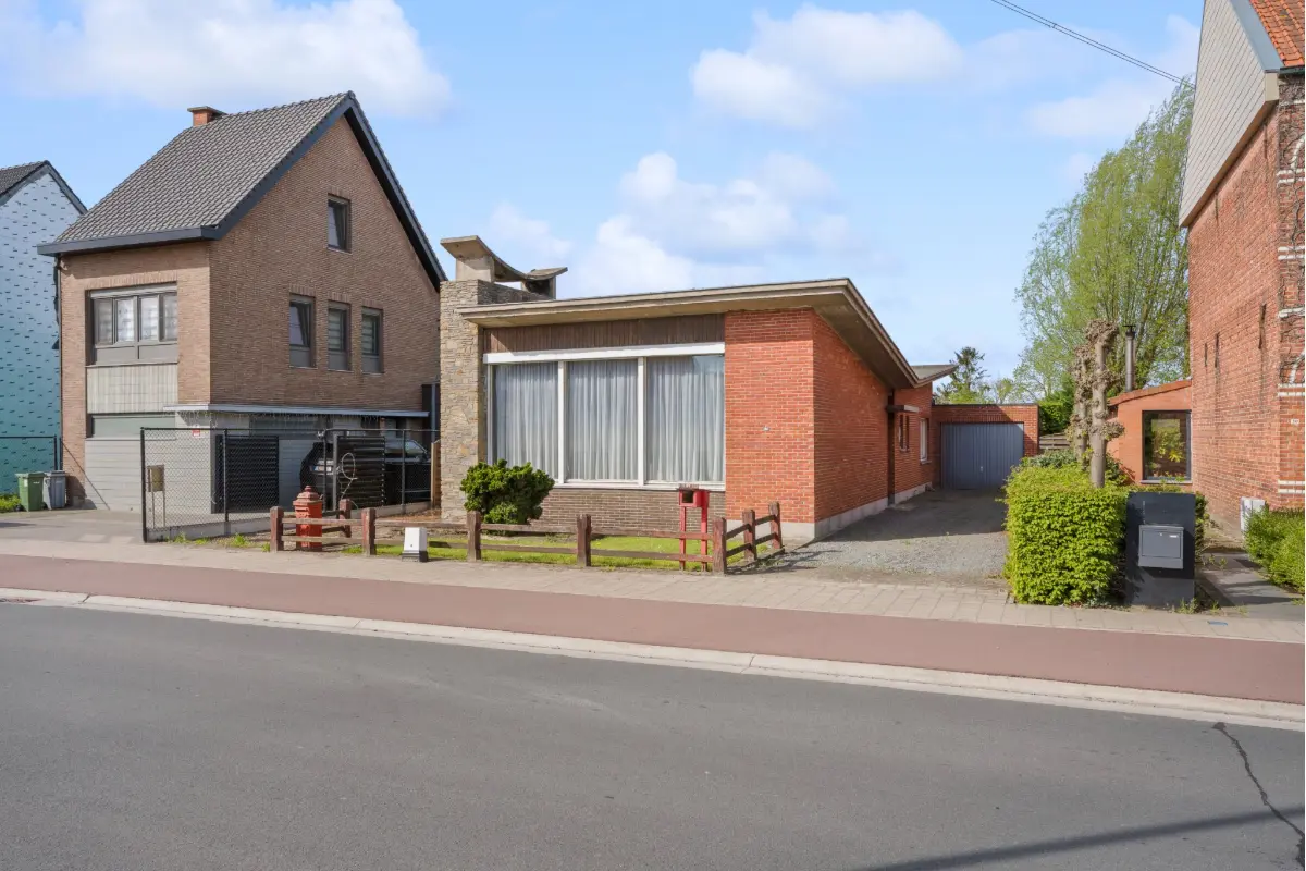 Bungalow te  koop in Sint-Niklaas 9100 325000.00€ 2 slaapkamers 113.00m² - Zoekertje 745137