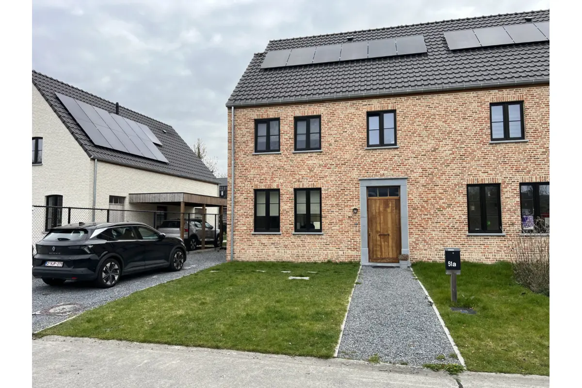 Huis te  huur in Deinze 9800 1350.00€ 3 slaapkamers 196.94m² - Zoekertje 744612