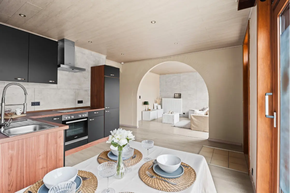 Appartement te  koop in Berlare 9290 180000.00€ 2 slaapkamers 77.00m² - Zoekertje 744476